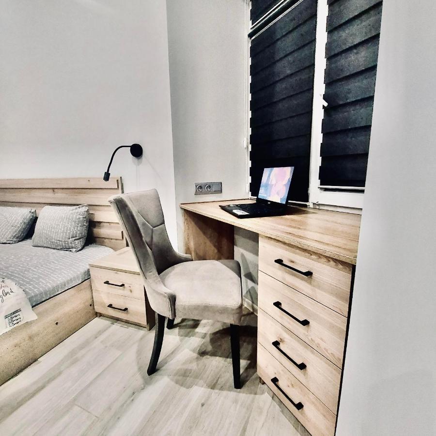 Apartments Pekarska Centr - Світло Є! Lemberg Exterior foto